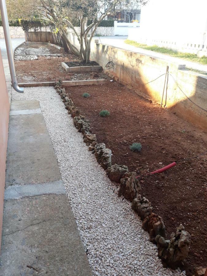 Appartamento mario Vir Esterno foto