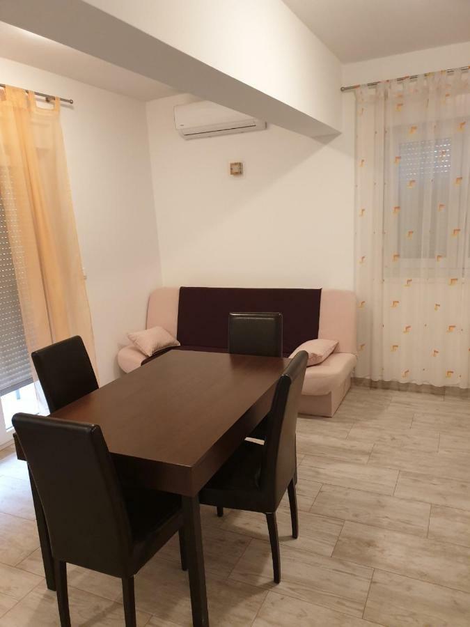 Appartamento mario Vir Esterno foto