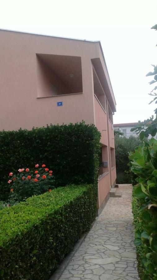 Appartamento mario Vir Esterno foto